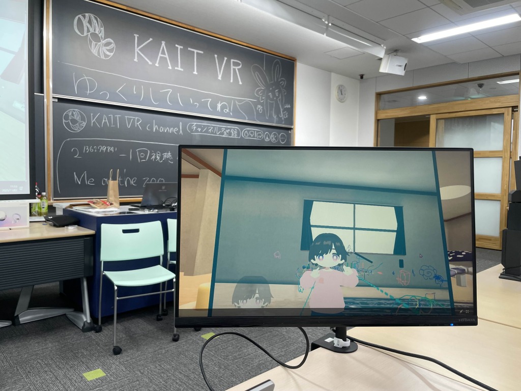 講義室展示 -活動紹介&VR体験